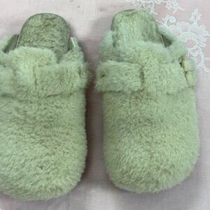 Birkenstock-Women-Ivory Shearling Clogs,US Sz-8-8.5/Eur-40.Germany.Used